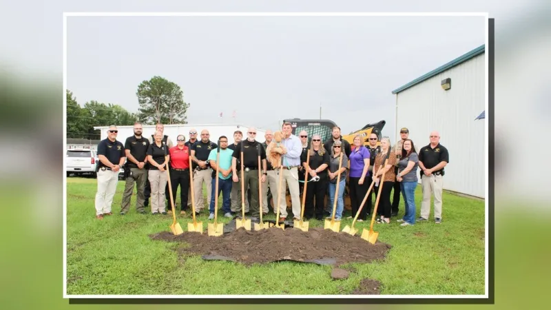Lenoir County breaks ground on sheriff's annex despite rainy weather