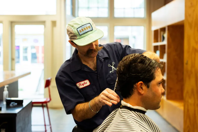 Raleigh brothers behind Arrow Haircuts expand into SC