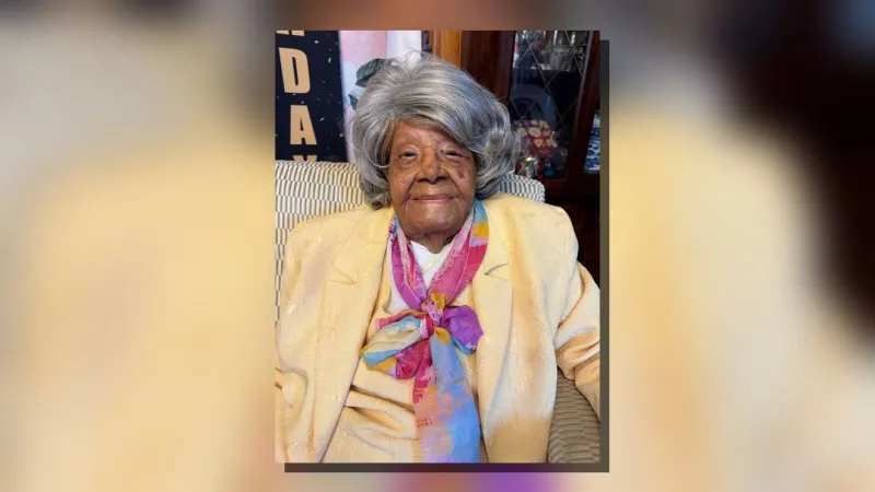 Pig feet, sweet potatoes and praise: Duplin County honors Andoria Middleton at 103