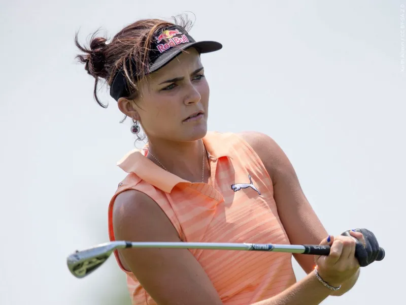 Lexi Thompson announces she's pregnant with a girl