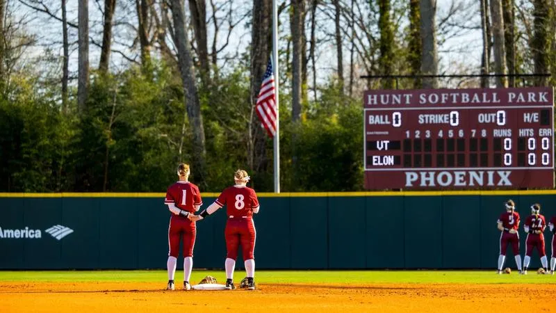 Twelve Phoenix Named Easton/NFCA All-America Scholar-Athletes