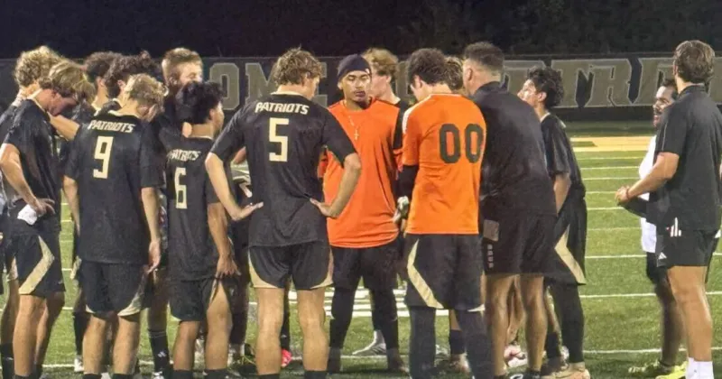 Pinecrest Falls in First Contest Against Laney