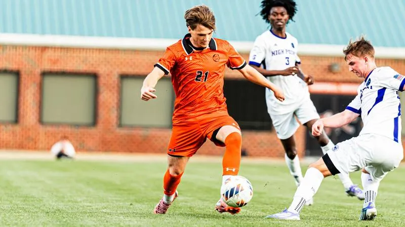 Martin named to preseason all-conference squad
