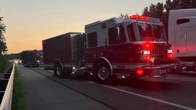 Crash shuts down eastbound I-587 lanes between Wesley Church Road and Mozingo Road