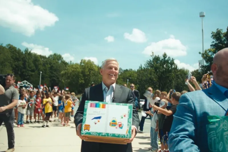 Governor Stein Delivers School Supplies to W.M. Irvin Elementary School