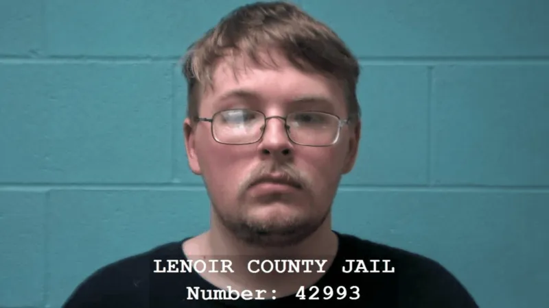 Lenoir County man arrested after stolen computer investigation