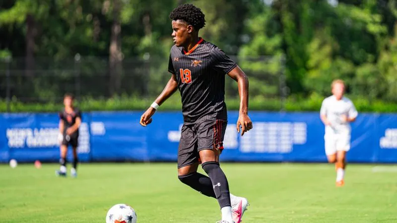 Campbell falls to Seton Hall 3-2