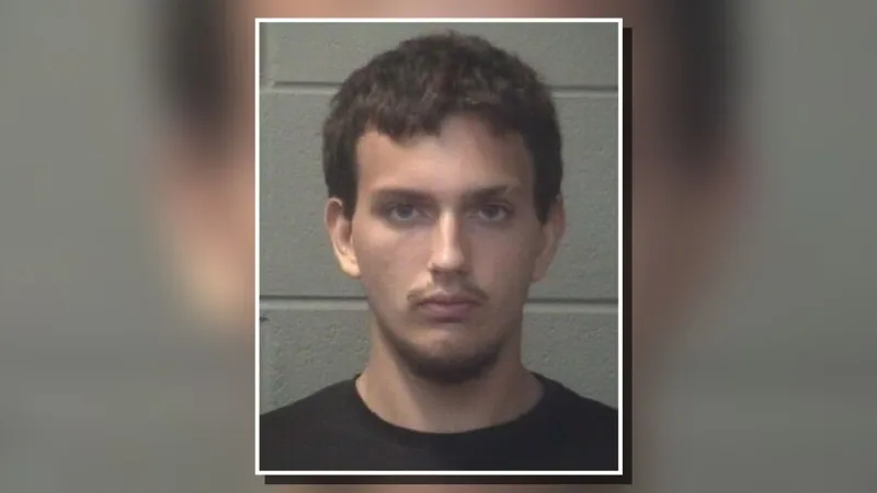 Jacksonville man accused of stealing $35K box truck from tire shop