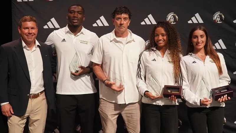 Pepe Pugliese, Lucas Named Athletes Of The Year To Highlight Welcome Back Event
