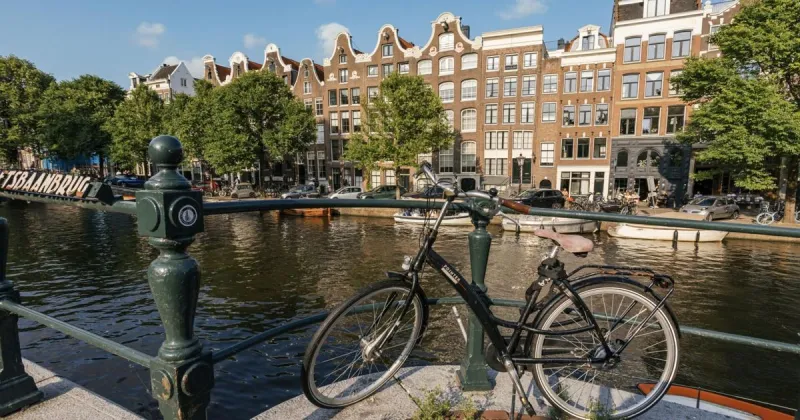 Rick Steves' Europe: The sights, sounds and smells of sensuous Amsterdam ... by bike