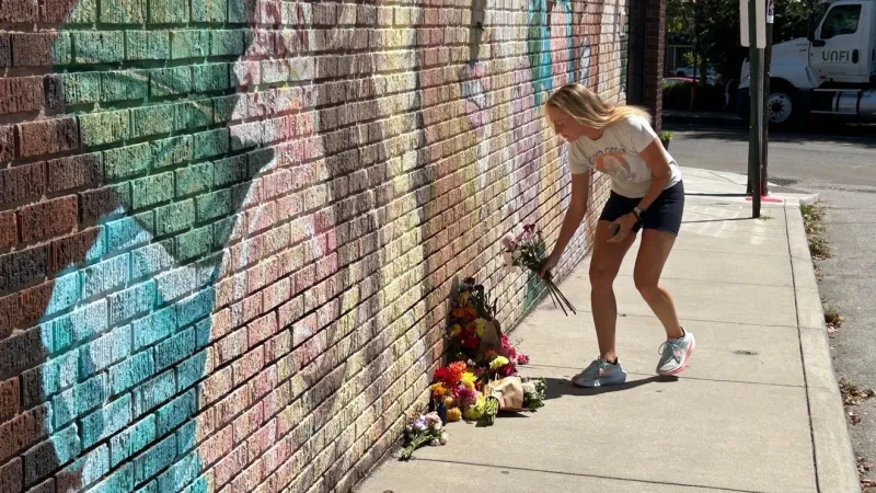 WNC fans pay tribute to the late Dolly Parton