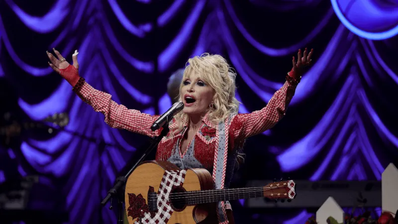 NC leaders mourn the loss of country music icon Dolly Parton