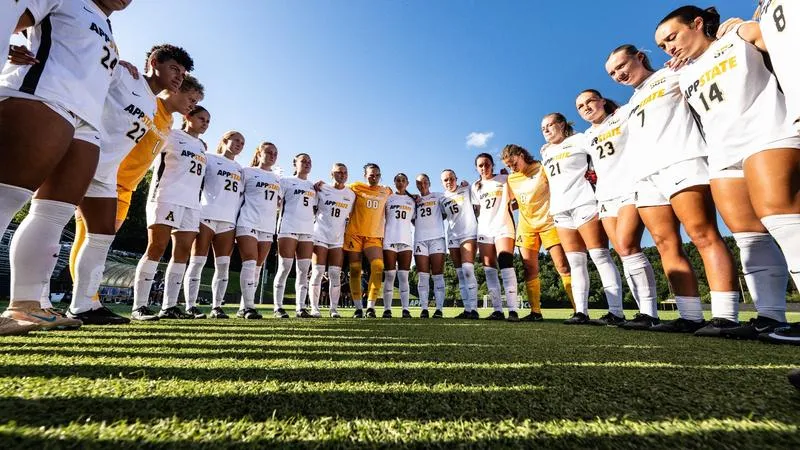 Soccer Visits East Carolina Thursday
