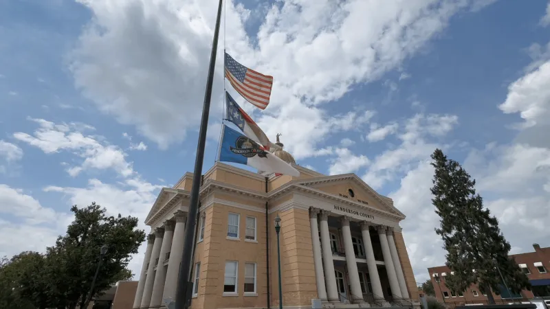 Historic Henderson County Courthouse to glow pink in honor of Dolly Parton