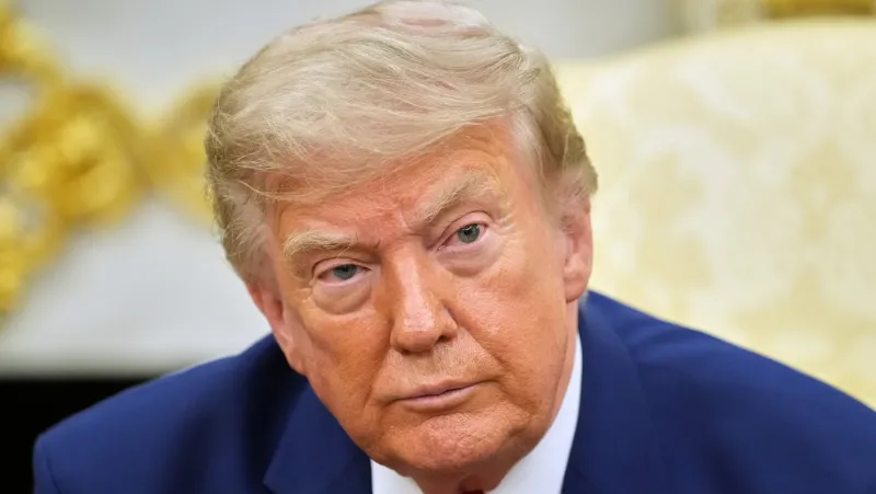 Trump signs order renaming Lake Ontario as 'Lake America' in the United States