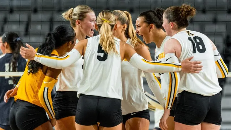 Volleyball Set to Open Regular Season with Charlotte Invitational