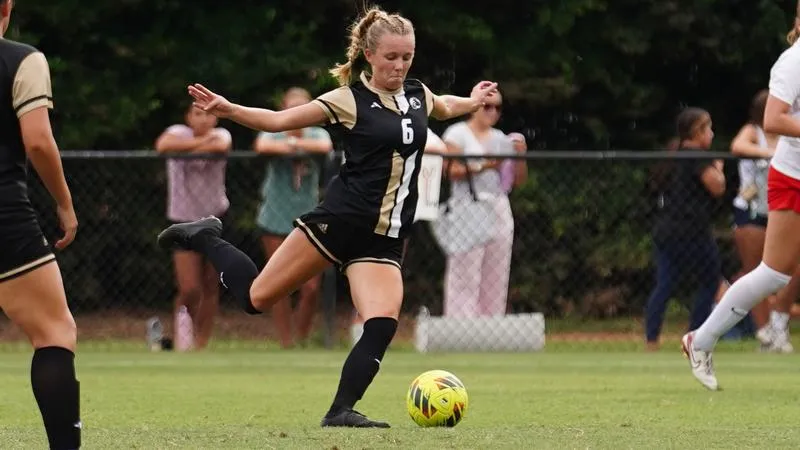 Soccer Drops Season Opener At Belmont Abbey