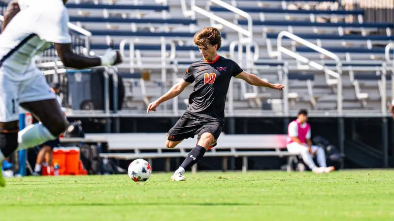 Campbell falls in CAA opener against Charleston