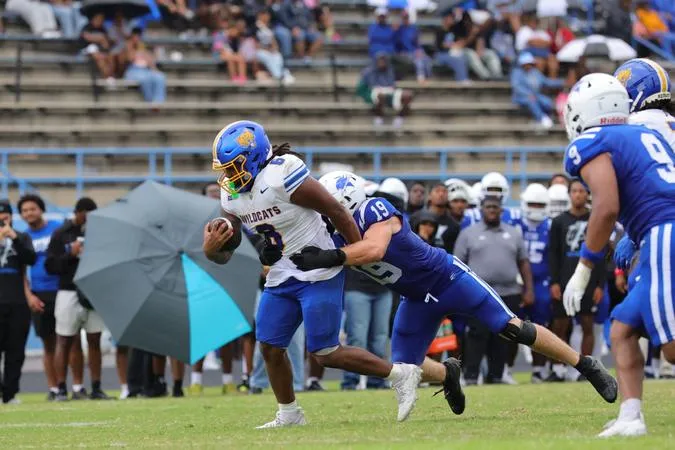 Earley Named CIAA Linebacker of the Week