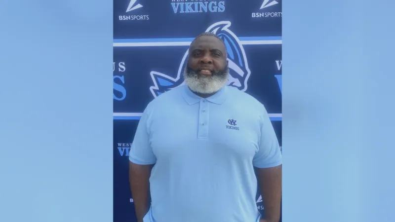West Columbus High School mourns death of longtime football coach Brandon Smith
