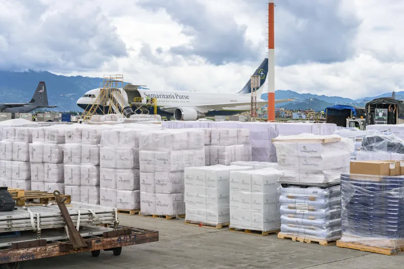 Samaritan's Purse cargo plane arrives in Nepal with 40 tons of disaster relief supplies