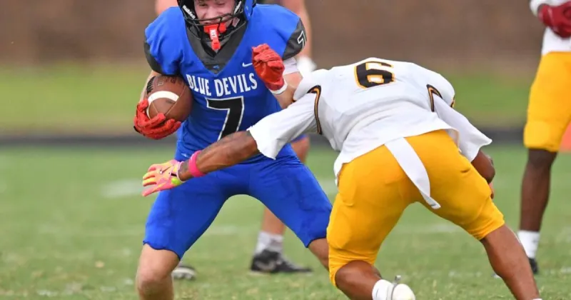 NC high school football live updates: Maiden at North Lincoln, Hickory visits Bunker Hill