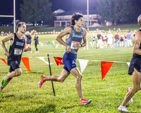 Wald Leads Seahawks at Elon XC Opener