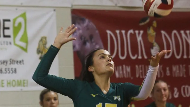 Women's Volleyball Drops Four-Set Clash to Covenant in the Covenant Classic