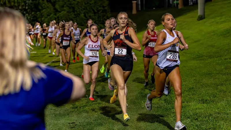 Cross Country impresses at Elon Opener, Pierce and Horton earn Top 10 finishes