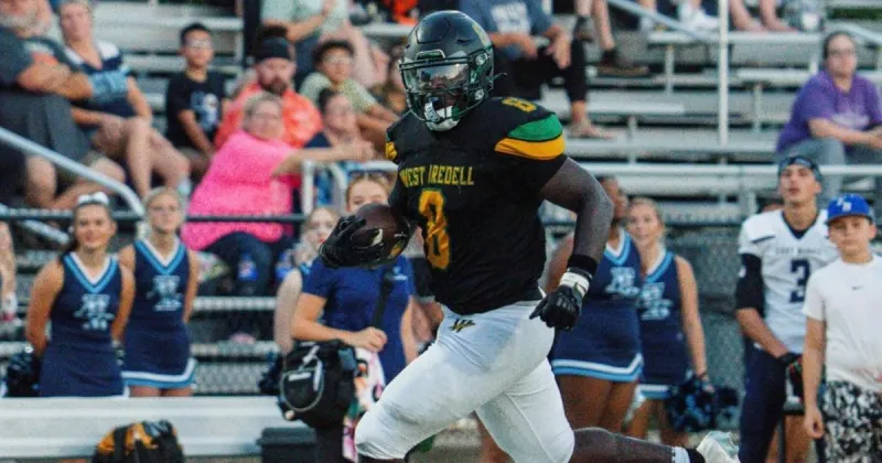 Warriors go to 3-0 and other Iredell football results Friday