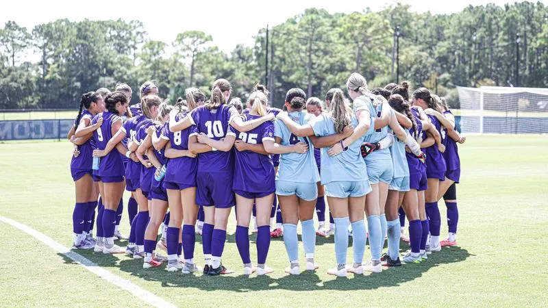 Women's Soccer Falls on the Road to UNCW