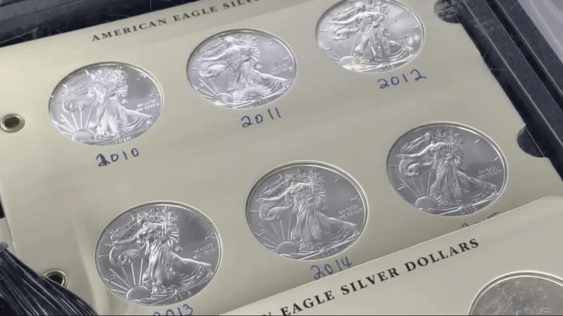 Carteret County Coin Show fills Morehead City museum with coins, currency and collectibles
