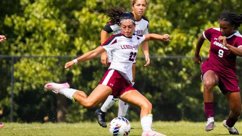 Women's Soccer ranked seventh in IWSOC National Rankings