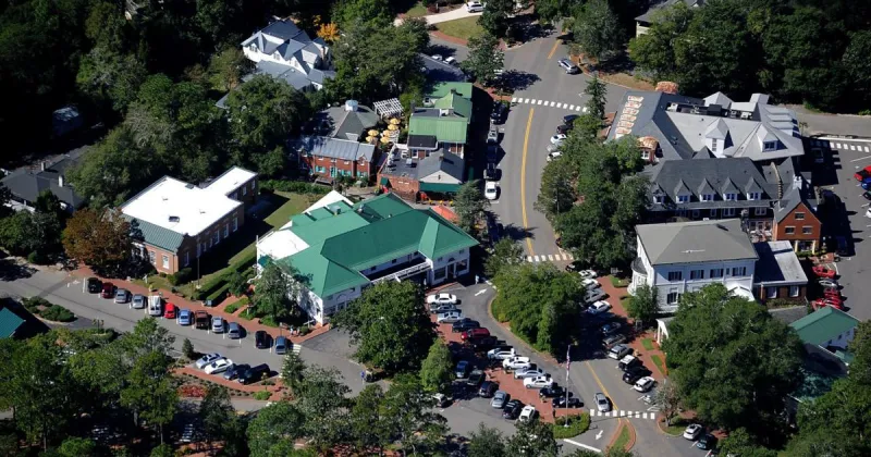 Pinehurst Survey Shows Areas for Administrative Growth