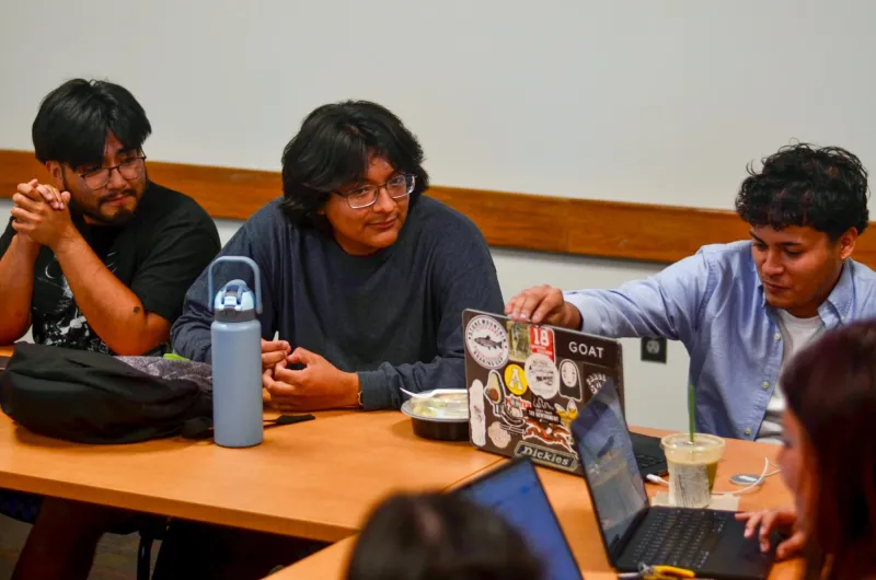 La Alianza Hispana y Latina afirma a los estudiantes y celebra la cultura