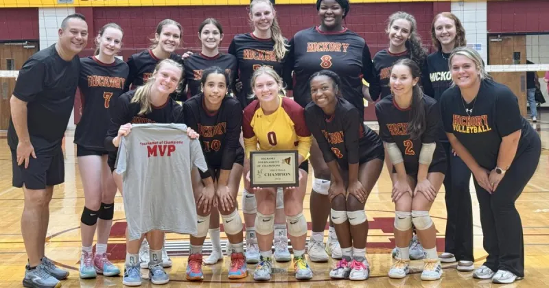Hickory High volleyball stays unbeaten with Tournament of Champions win