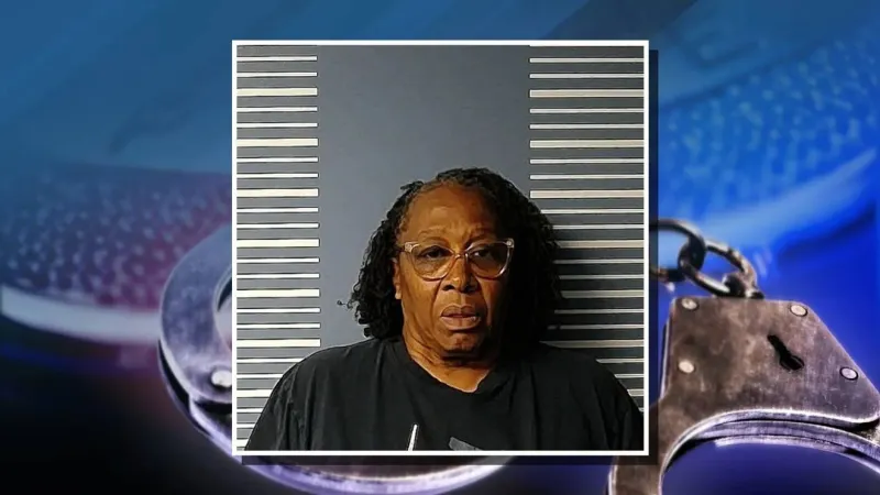 Woman charged with arson after Jones County house fire; two dogs rescued
