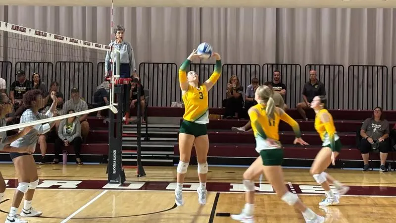 Methodist Opens Maroon Classic with Back-to-Back Sweeps