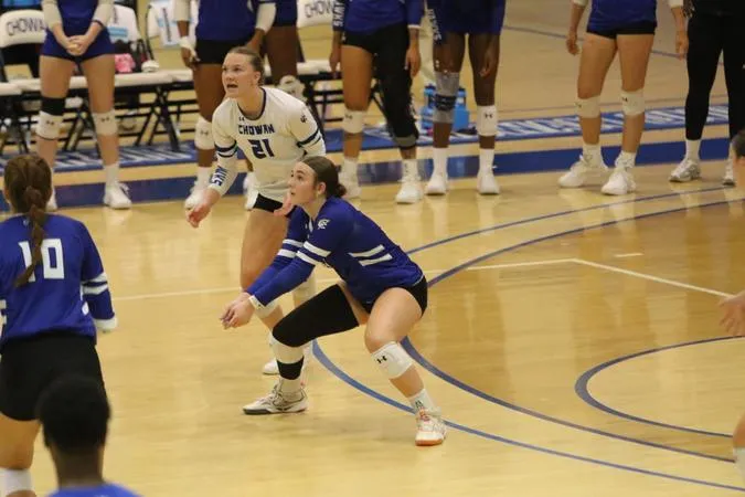 Multiple Career Highs Highlight Hawks' Five-Set Battle Against Bobcats
