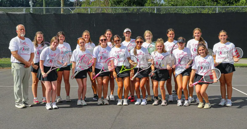 Pisgah tennis team remains in the conference hunt after splitting two key matches