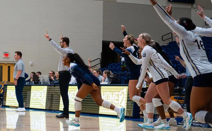 Royals Cruise to Straight-Set Win Over Presbyterian
