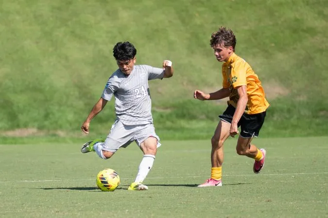 Men's Soccer Falls to Roanoke in Home Opener