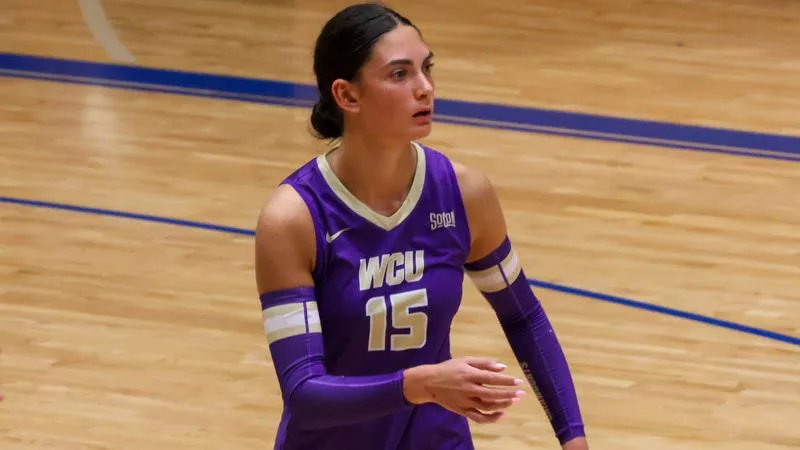 Kranzler Posts Season-High in Tight Five-Set Loss at Asheville