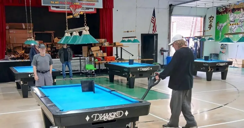 Waynesville changes zoning rules to allow pool hall
