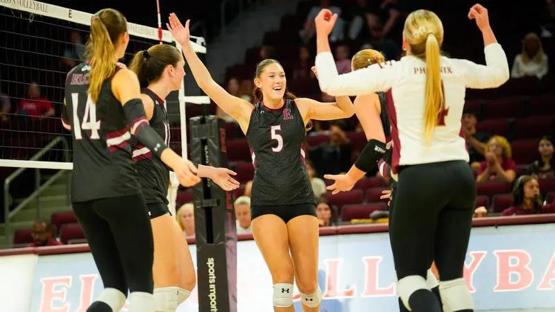Elon Hosts Charleston In CAA Opener
