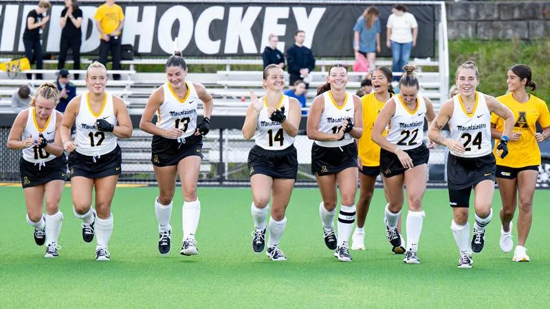 Field Hockey Set for MAC Opener vs. Bellarmine, Road Test at No. 13 Liberty