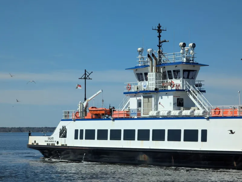 Ferry system to hold career fairs for toll collection positions