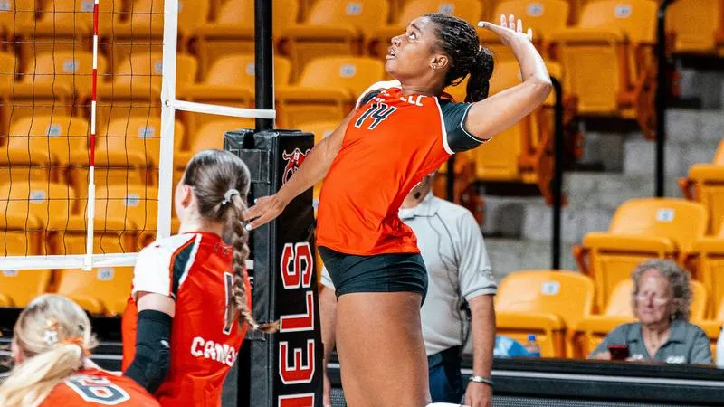 Camels fall to Maryland
