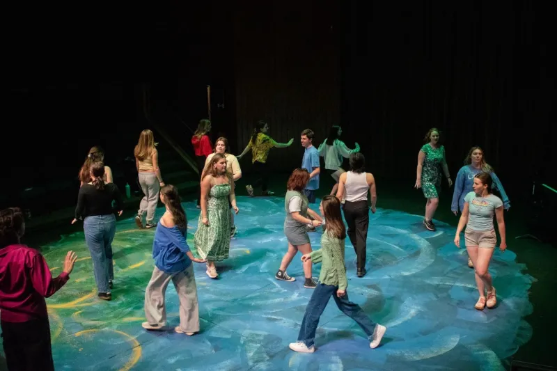 Shining the spotlight on student theater
