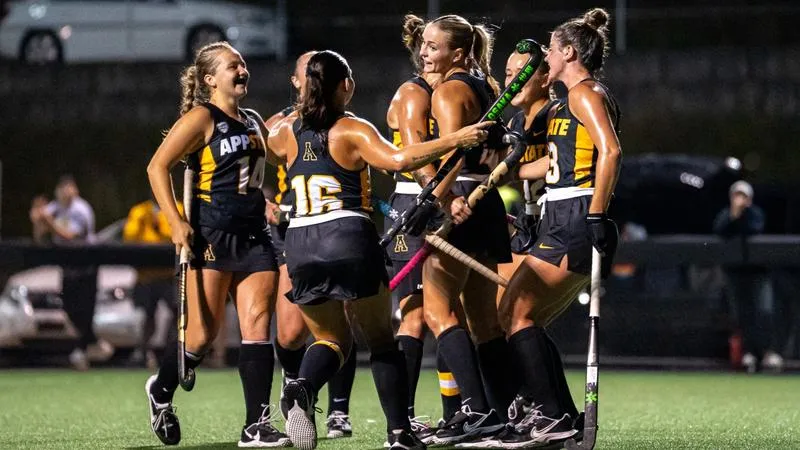 Phillips' Second-Half Winner Lifts Field Hockey Past Bellarmine in MAC Opener